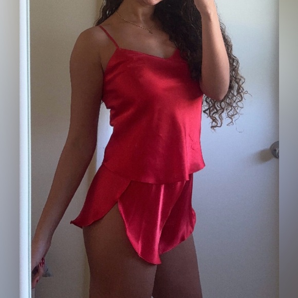 Vintage 90s Hidden Fantasies Dreamin' Of You Red Satin Two-Piece Sleepwear Set - Picture 11 of 13